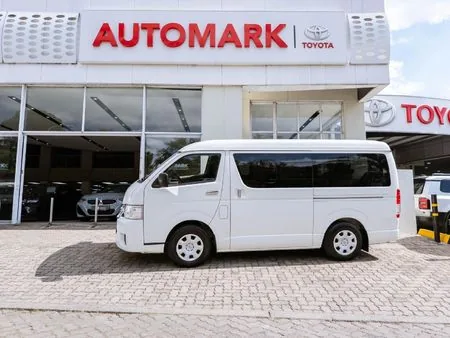 Toyota Quantum 2014