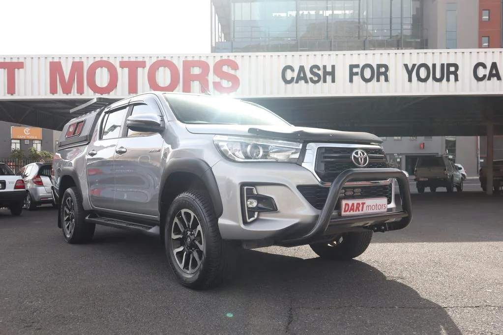 Toyota Hilux 2.8GD-6 Double Cab 4x4 Raider Dakar Auto