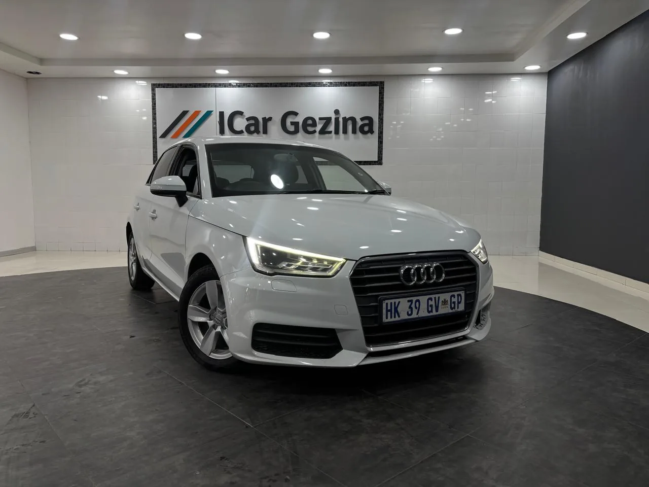 Audi A1 Sportback 1.0TFSI S Auto